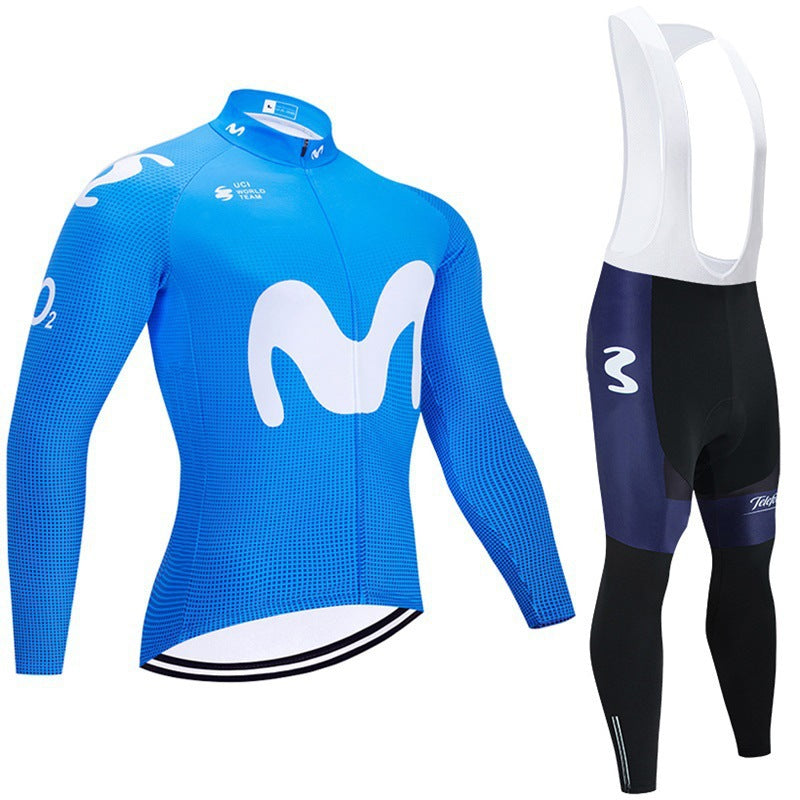 Teams - Pro-Radsportler mit Langärmeln
