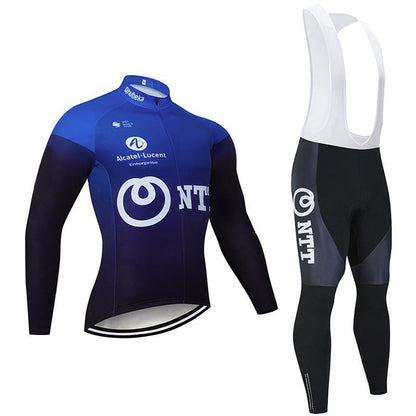 Teams - Pro-Radsportler mit Langärmeln