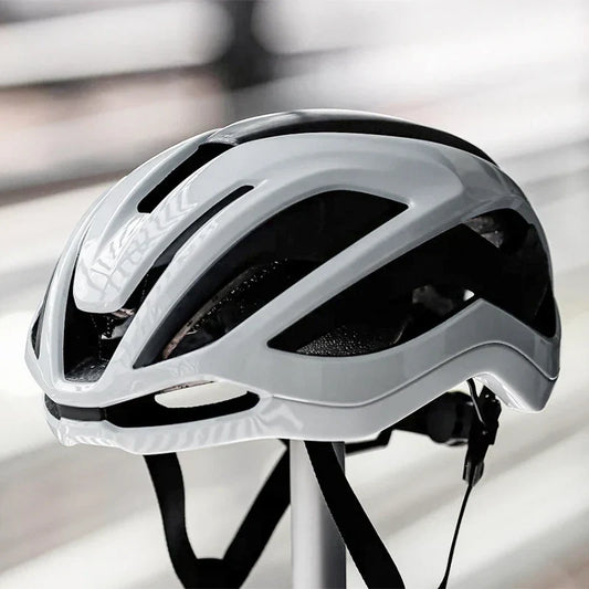 Aero Ultralight – Fahrradhelm